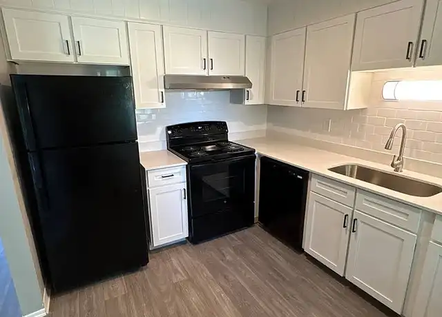 Property at Forest Cove - 3446 S Akron St, Denver, CO, 80231, 2 beds, 1.5-2 baths, [object Object]