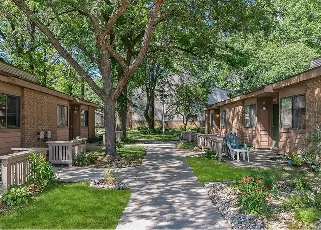 Property at Pine Creek Apartments - 14351 Pine Creek Ct, Holland, MI, 49424, 2 beds, 1 bath, [object Object]