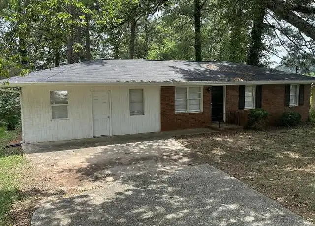Property at 5884 Ash St, Forest Park, GA, 30297, 3 beds, 1 bath, [object Object]