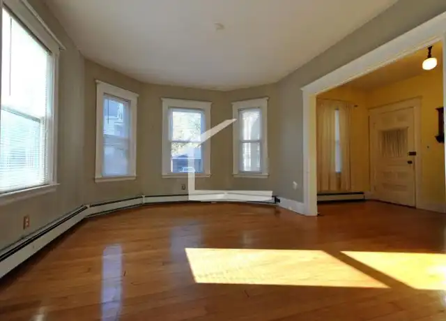Property at 43 Leicester St, Boston, MA, 02135, 3 beds, 1 bath, [object Object]