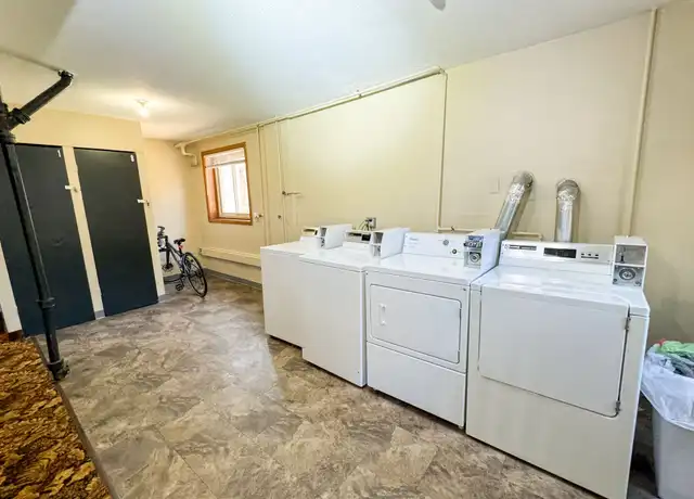 Property at 1532 Randolph Ave Unit 6, St Paul, MN, 55105, 2 beds, 1 bath, [object Object]