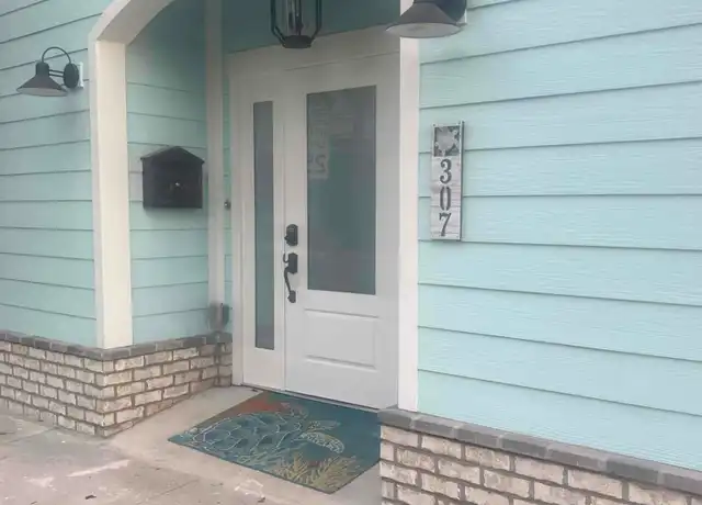 Property at 307 E Gonzalez St, Pensacola, FL, 32503, 1 bed, 1 bath, [object Object]