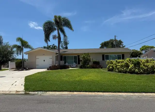 Property at 5291 41st St S, Saint Petersburg, FL, 33711, 2 beds, 2 baths, [object Object]