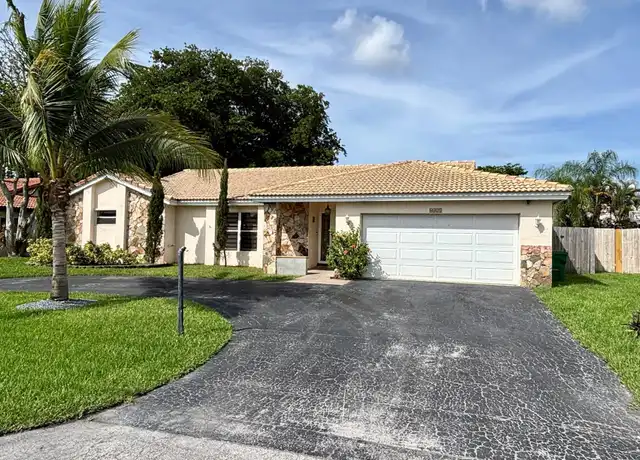 Property at 6421 Crossbow Ct, Davie, FL, 33331, 3 beds, 2 baths, [object Object]