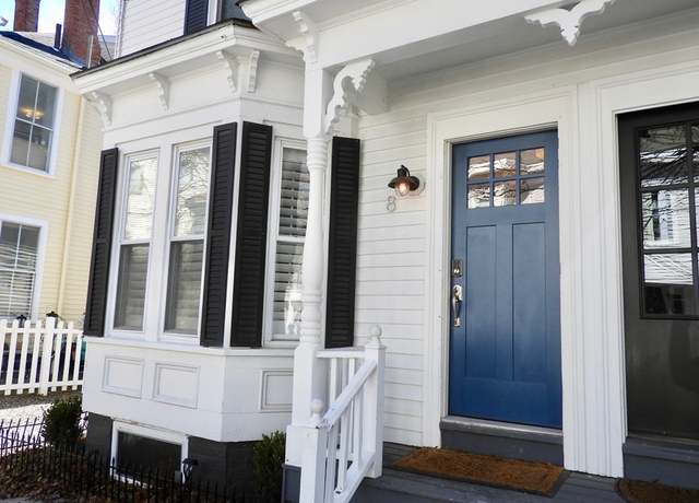 Photo of 8 Garden St #2, Newburyport, MA 01950