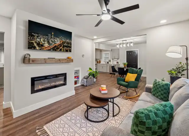 Property at 1133 Cascade Rd SW, Atlanta, GA, 30311, 4 beds, 2 baths, [object Object]