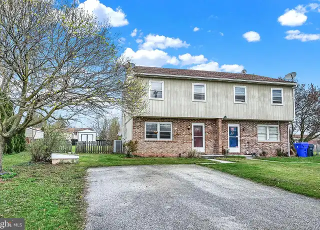 Property at 28 Maple Ave, Gettysburg, PA, 17325, 3 beds, 1.5 baths, [object Object]