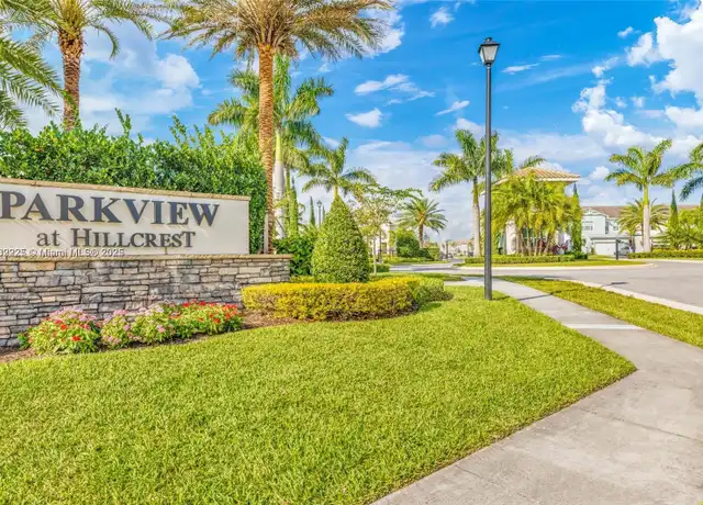 Property at 3932 Long Leaf Ln, Hollywood, FL, 33021, 3 beds, 2.5 baths, [object Object]