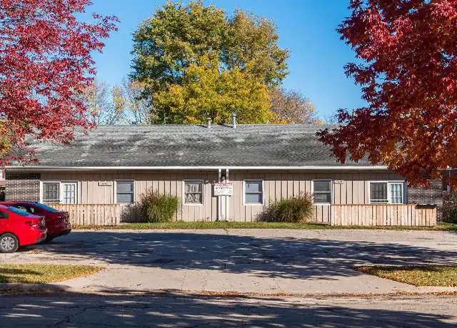 Property at 805 Greenbrier Rd, DeKalb, IL, 60115, 2 beds, 1 bath, [object Object]