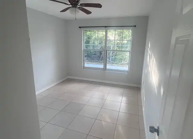 Property at 2147 Washington Ave Unit A, Naples, FL, 34112, 1 bed, 1 bath, [object Object]