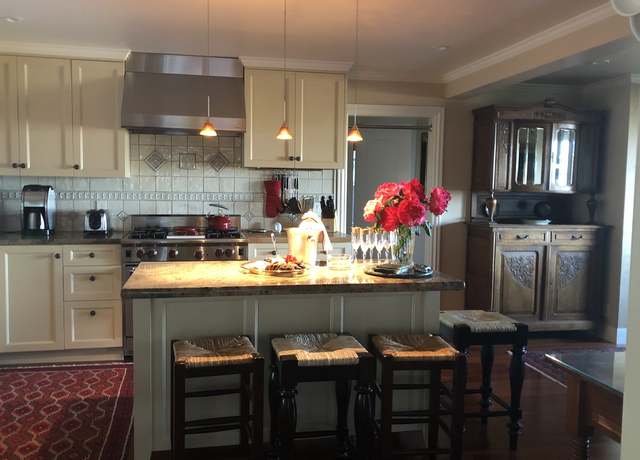 Photo of 241 Greene St, Mill Valley, CA 94941