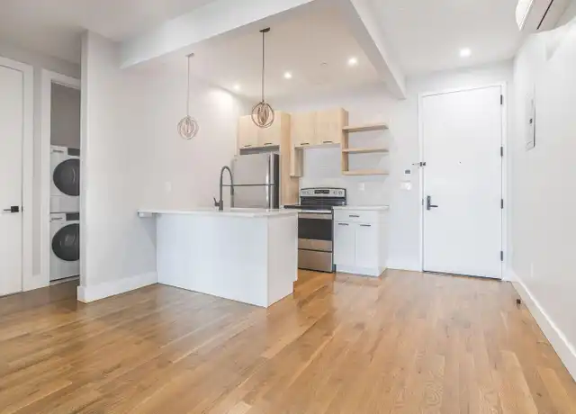 Property at 100 Boardwalk Unit 605, Long Beach, NY, 11561, 1 bed, 1 bath, [object Object]