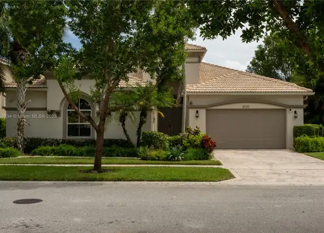 Property at 9350 Via Classico W Unit 9350, Wellington, FL, 33411, 3 beds, 3.5 baths, [object Object]
