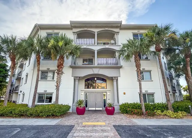 Property at 1100 Pine Ridge Rd Unit A106, Naples, FL, 34108, 1 bed, 1 bath, [object Object]