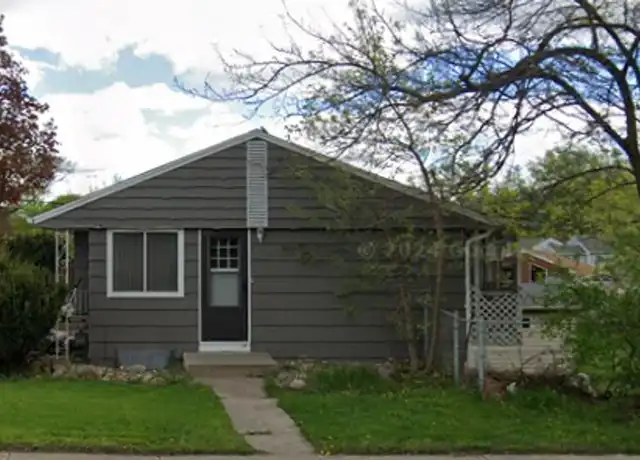 Property at 1201 E 28th St, Sioux Falls, SD, 57105, 4 beds, 2 baths, [object Object]