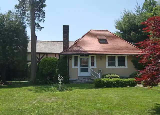Property at 145 Byram Shore Rd, Greenwich, CT, 06830, 1 bed, 1 bath, [object Object]