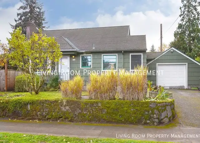 Property at 3524 NE Simpson St, Portland, OR, 97211, 4 beds, 2 baths, [object Object]