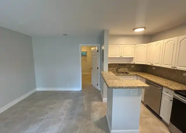 Property at 925 NE 17th Ave Unit 3, Fort Lauderdale, FL, 33304, 1 bed, 1 bath, [object Object]