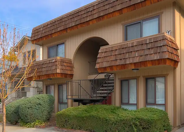 Property at 1525 27th St Unit 02, Sacramento, CA, 95816, 2 beds, 1 bath, [object Object]