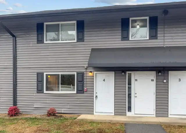 Property at 2215 Washington Pike Unit 12, Knoxville, TN, 37917, 2 beds, 1 bath, [object Object]
