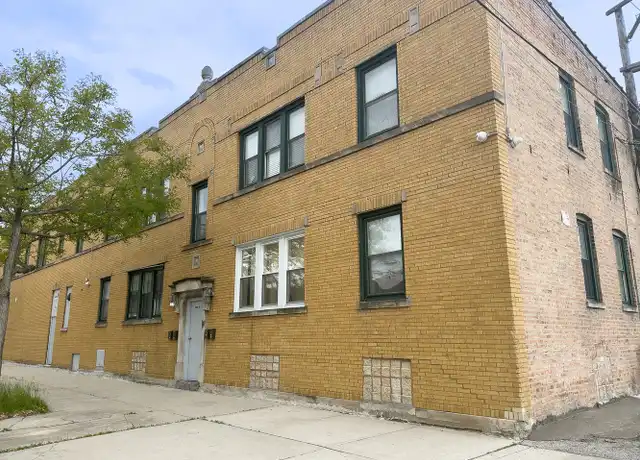 Property at 1204 N Lavergne Ave Unit 2ND, Chicago, IL, 60651, 2 beds, 1 bath, [object Object]