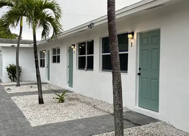 Property at 2135 NW 7th St Unit 2, Fort Lauderdale, FL, 33311, 2 beds, 1 bath, [object Object]