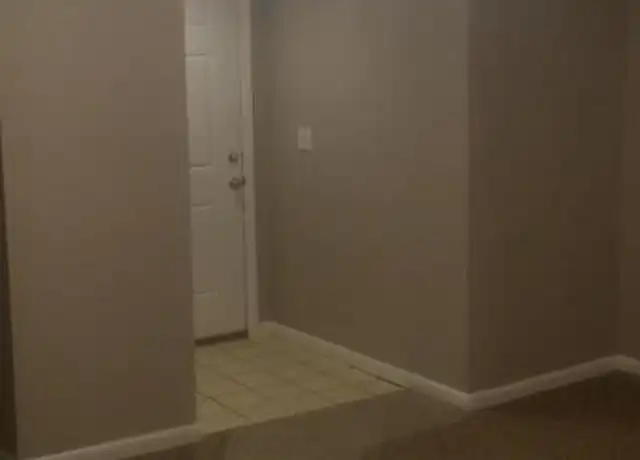 Property at 339 W Washington Ave, Jackson, MI, 49201, 1 bed, 1 bath, [object Object]