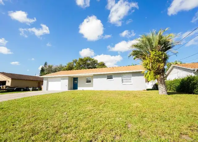 Property at 124 Lakeview Dr, Saint Cloud, FL, 34769, 3 beds, 3 baths, [object Object]