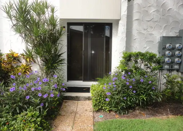 Property at 500 Park Blvd S #128, Venice, FL, 34285, 2 beds, 2 baths, [object Object]