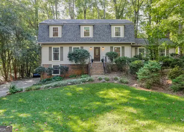 Property at 4624 Mountain Creek Dr NE, Roswell, GA, 30075, 5 beds, 3 baths, [object Object]