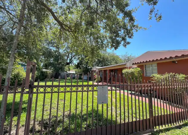 Property at 7535 NW 4th Ct #4, Miami, FL, 33150, 0 beds, 1 bath, [object Object]