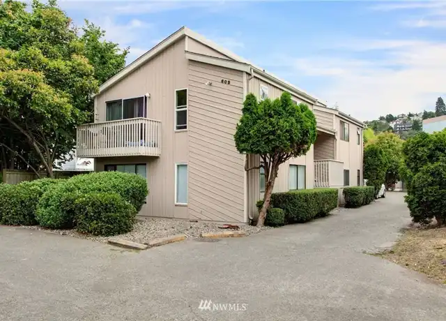 Property at 602 Burnett Ave S, Renton, WA, 98057, 1 bed, 1 bath, [object Object]