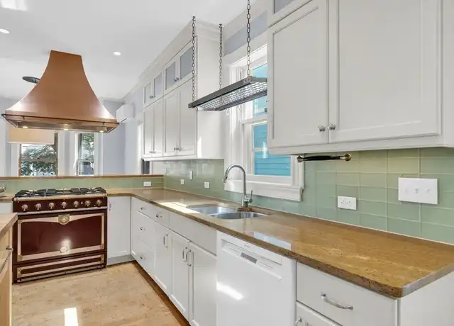 Property at 2 Campbell Park #2, Somerville, MA, 02144, 3 beds, 2.5 baths, [object Object]