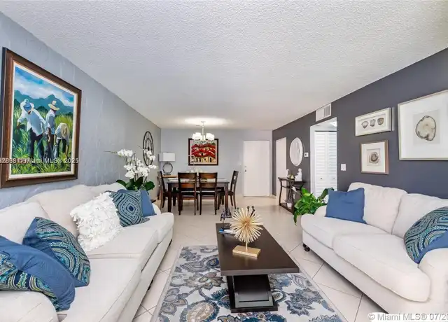 Property at 8405 NW 8th St #206, Miami, FL, 33126, 1 bed, 1 bath, [object Object]