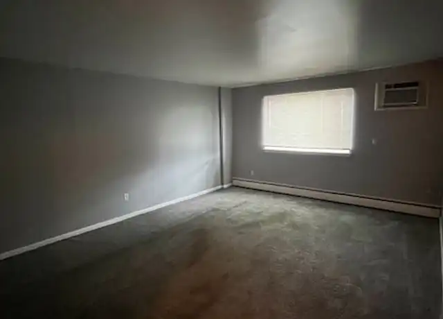 Property at 1570 Woodman Dr Unit 1610-A05, Dayton, OH, 45432, 1 bed, 1 bath, [object Object]