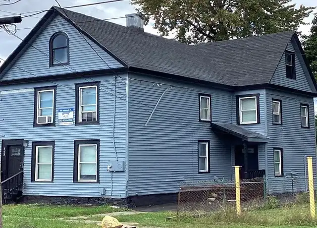 Property at 205 Ashworth Pl Unit 1, Syracuse, NY, 13210, 5 beds, 2 baths, [object Object]