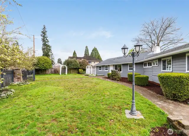 Property at 1320 100th Ave NE, Bellevue, WA, 98004, 3 beds, 2 baths, [object Object]