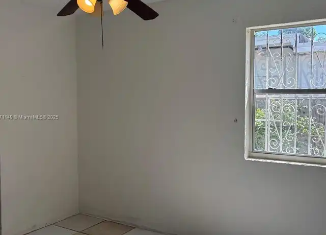 Property at 1685 NW 133rd St, North Miami, FL, 33167, 3 beds, 1 bath, [object Object]