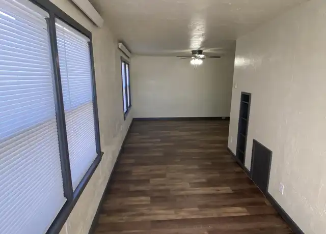 Property at 204 W 6th St Unit 6, Lexington, NE, 68850, 0 beds, 1 bath, [object Object]