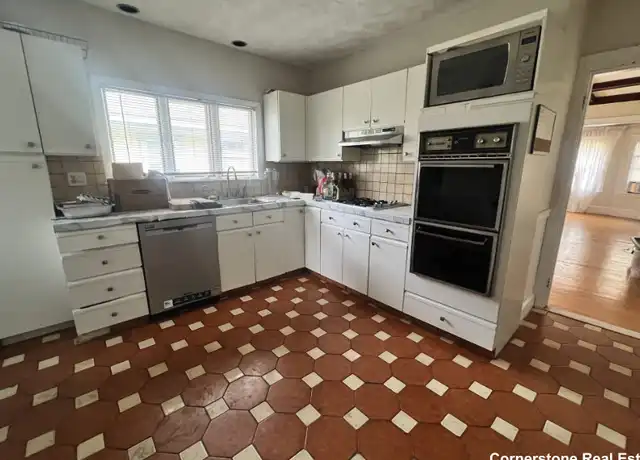 Property at 419 Concord Ave Unit 2, Cambridge, MA, 02138, 3 beds, 1 bath, [object Object]