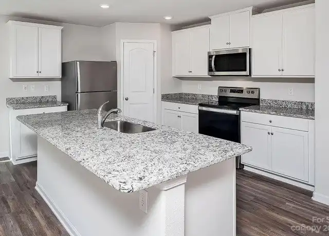 Property at 2330 Transatlantic Ave, Charlotte, NC, 28215, 1 bed, 1 bath, [object Object]