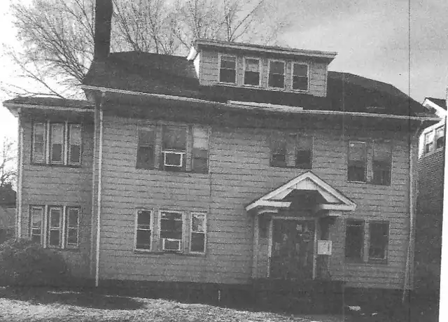 Property at 305 N Maple Ave, East Orange, NJ, 07017, 3 beds, 1 bath, [object Object]