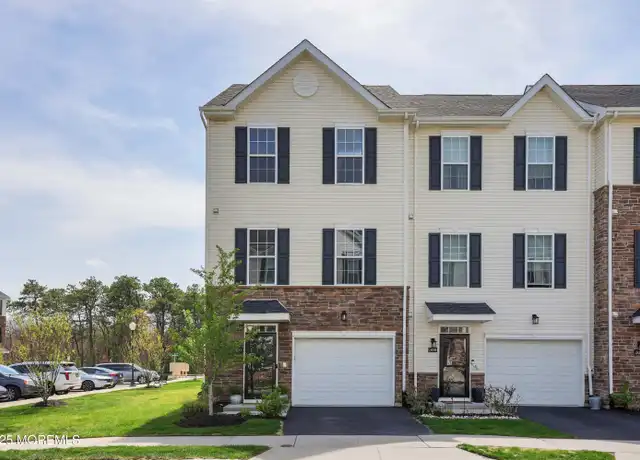 Property at 310 Discovery Rd, Brick Township, NJ, 08723, 4 beds, 2.5 baths, [object Object]