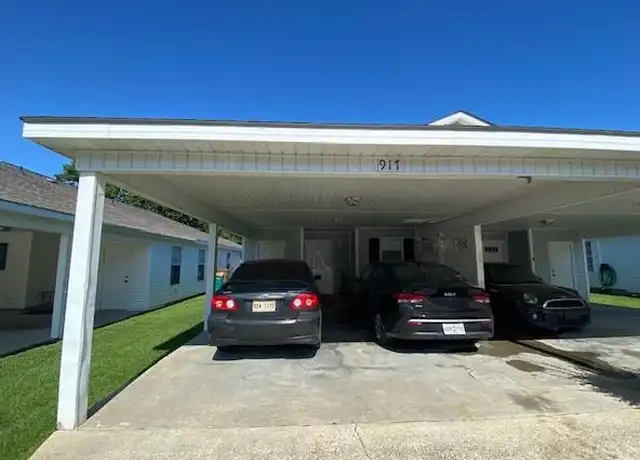 Property at 917 Greystone Dr, Biloxi, MS, 39532, 2 beds, 2 baths, [object Object]