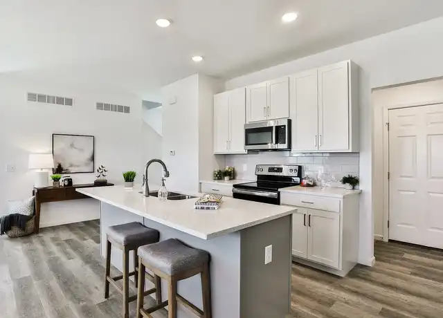 Property at The Willows - 307 Willow Manor Dr, Lake St Louis, MO, 63367, 2-3 beds, 2-2.5 baths, [object Object]