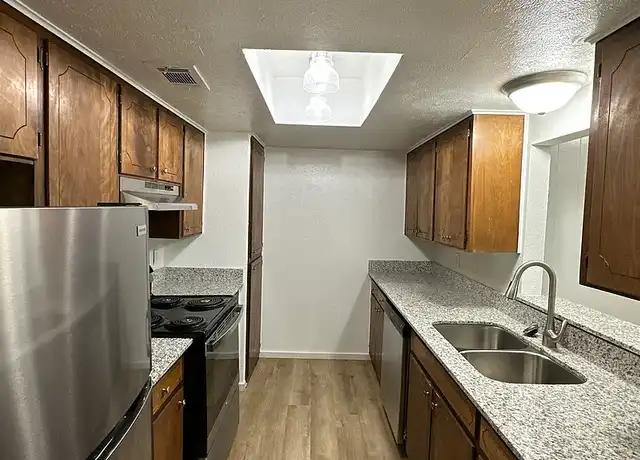 Property at Willowwood Apartments - 900 Willowwood St, Denton, TX, 76205, 2 beds, 1.5 baths, [object Object]
