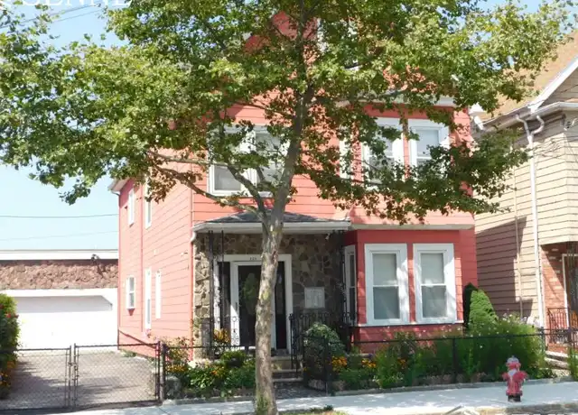 Property at 329 Washington St, Somerville, MA, 02143, 4 beds, 1 bath, [object Object]