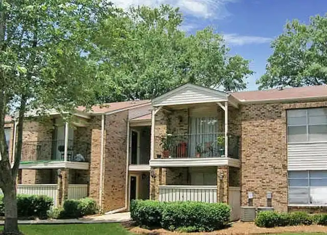 Property at Forest Ridge - 425 Beasley Rd, Jackson, MS, 39206, 2 beds, 1.5 baths, [object Object]