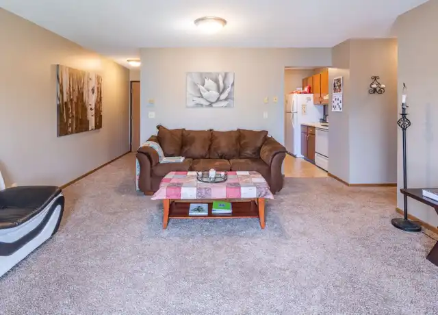 Property at 114 22nd St NW Unit 114302, Owatonna, MN, 55060, 2 beds, 1 bath, [object Object]