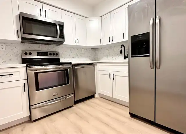Property at 1460 NW 22nd Ct Unit 1, Fort Lauderdale, FL, 33311, 2 beds, 1 bath, [object Object]
